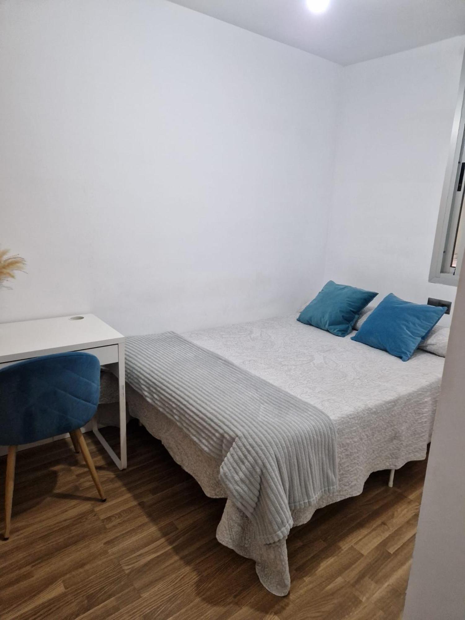 Апартаменты Quarto Com Banheiro Privado Em Apartamento Familiar Аликанте Экстерьер фото